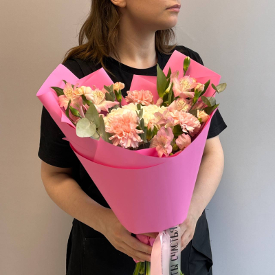 photo_5255847421550916760_y