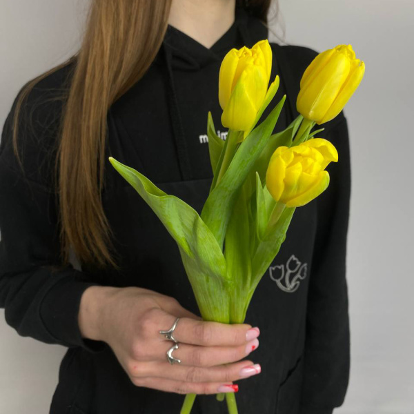 photo_5314621188548455539_y